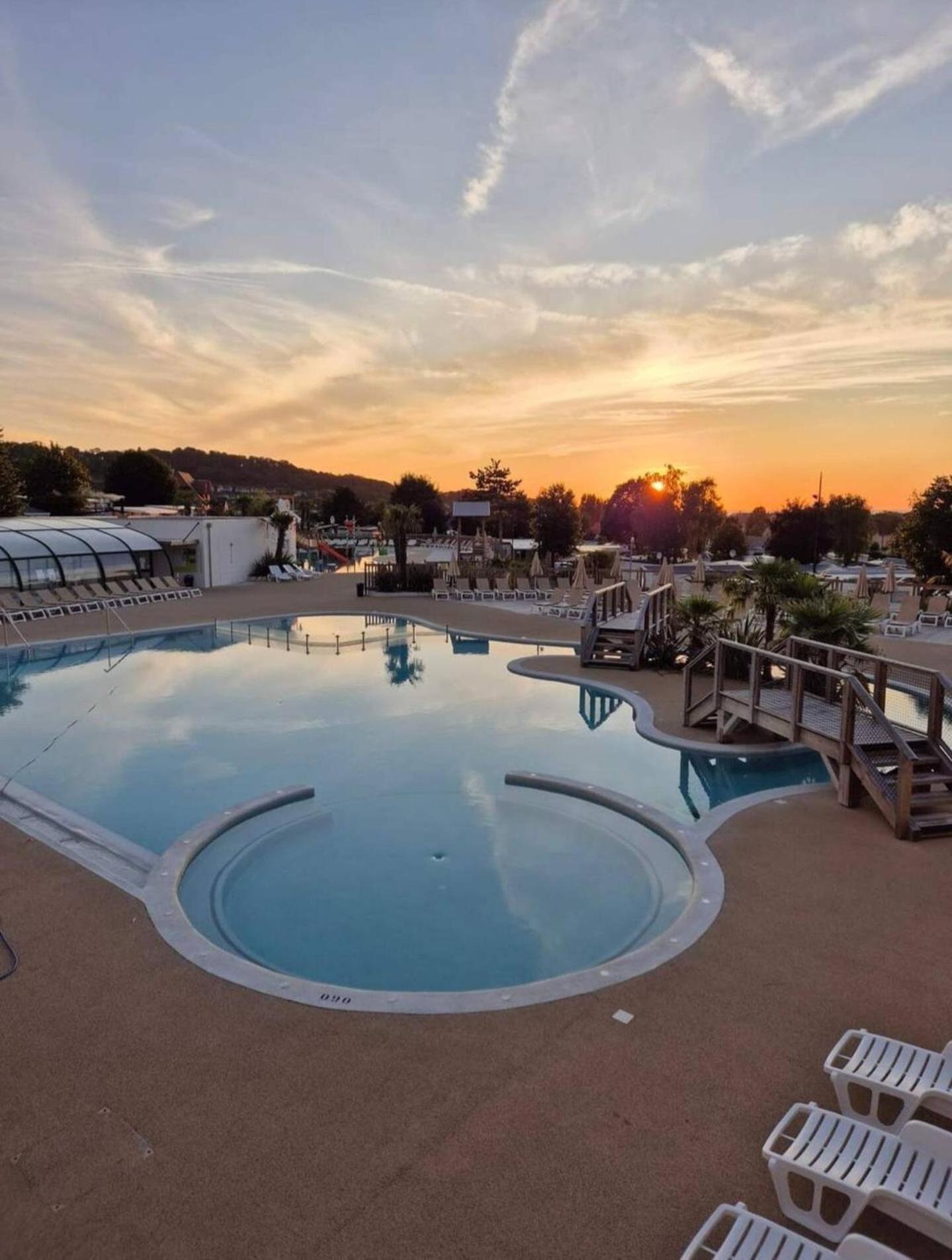Mobilhome,3ch, 6pl, Camp 5 Etoiles, Piscines, Club Enfants * Houlgate